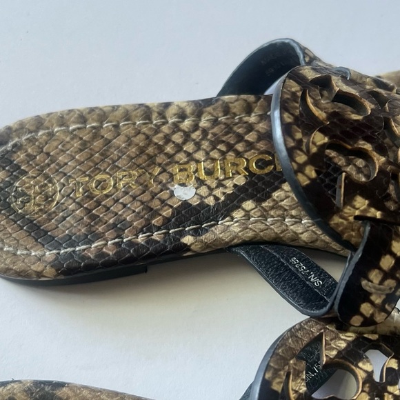 Tory Burch Miller Stamped Snake Print Leather Slip On Flat Sandals Women… - Picture 10 of 11
